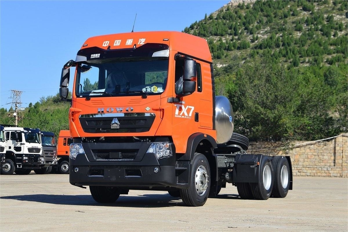 480 HP HOWO trattore nazionale VI standard di emissioni deflettore posteriore doppio asse LNG