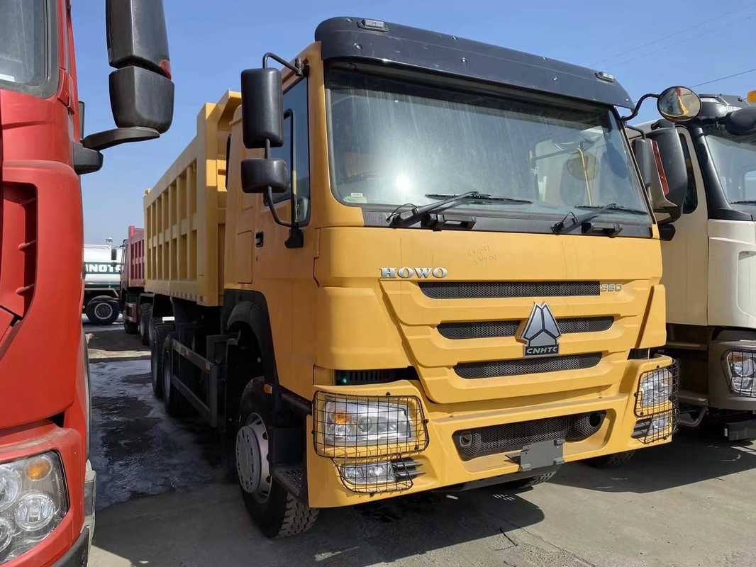 Howo Sino Truck 2023 Giallo Colore 6*4 Drive Mode Weichai 380hp Direzione a destra Nuovo