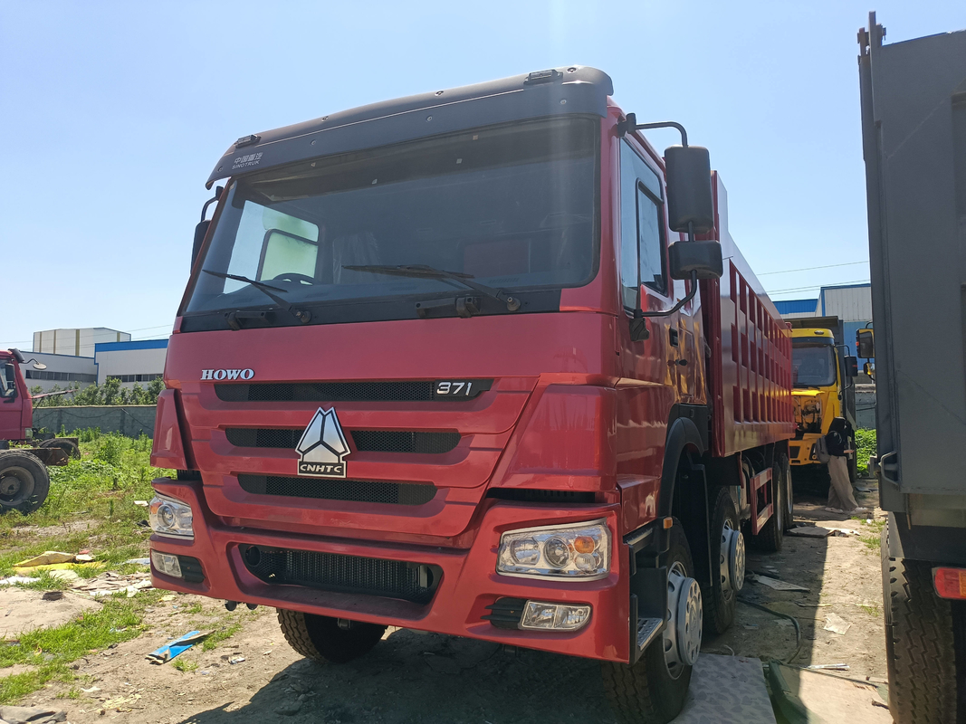 Sino Truck Manuale Casella di marcia Howo Tipper Truck 12 Ruota Euro 3 RHD Una fila E dormiente