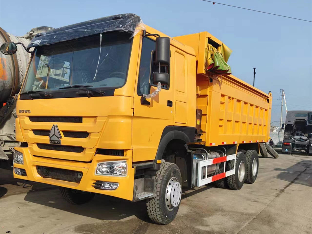 Sino Truck Dumper Nuovo grande secchio 30 tonnellate 6*4 Howo Tipper con copertura Nuovi pneumatici Single Sleeper