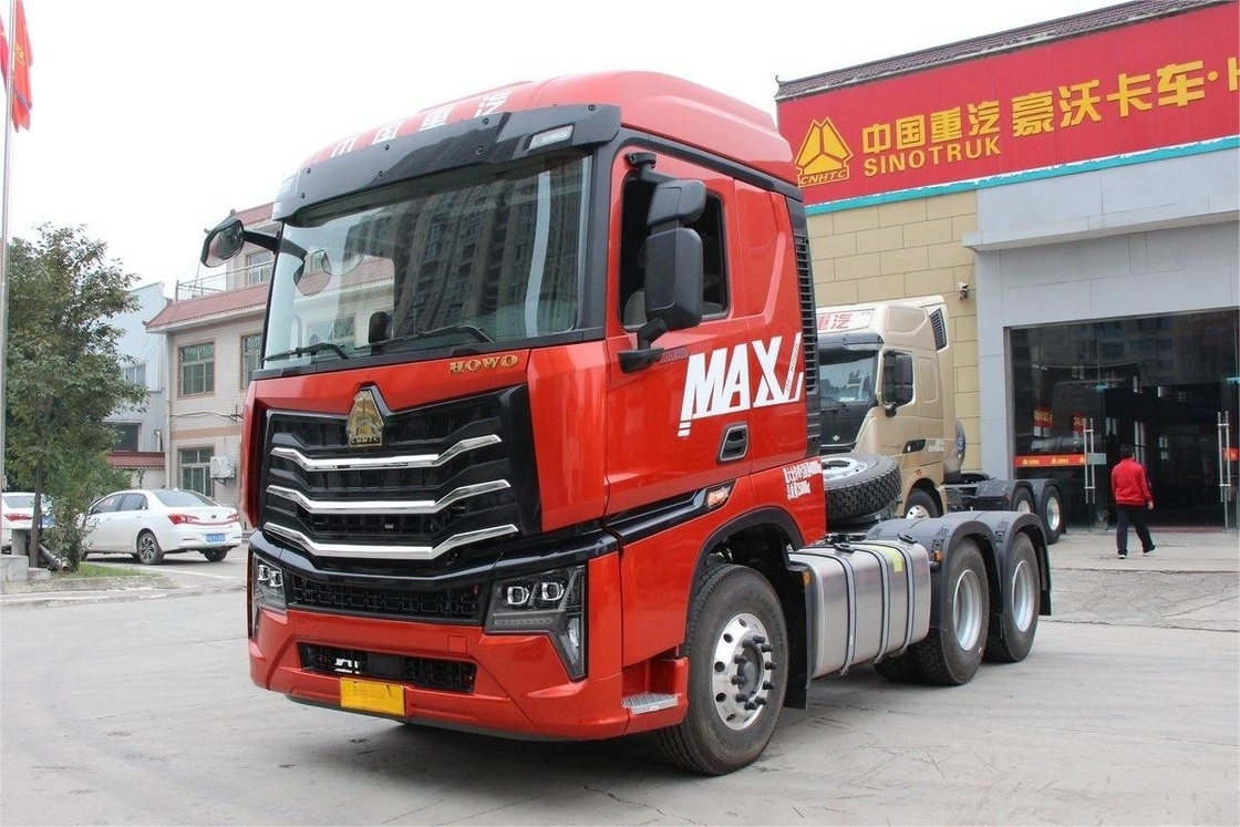 HOWO Max Heavy Truck 480 HP 6X4 Diesel Manuale 12 velocità Trattore Nazionale VI