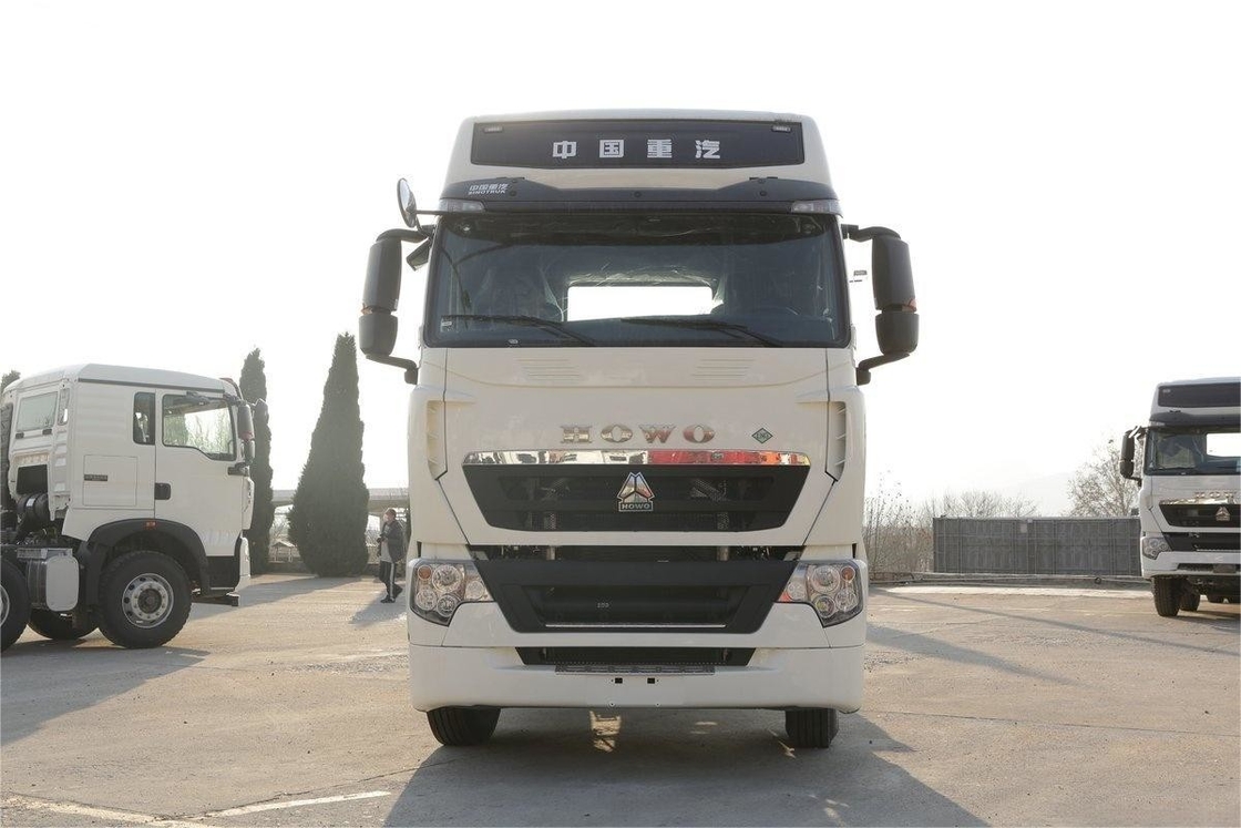 HOWO Truck pesante deflettore laterale 440HP 6X4 LNG National VI trattore (13T asse posteriore)
