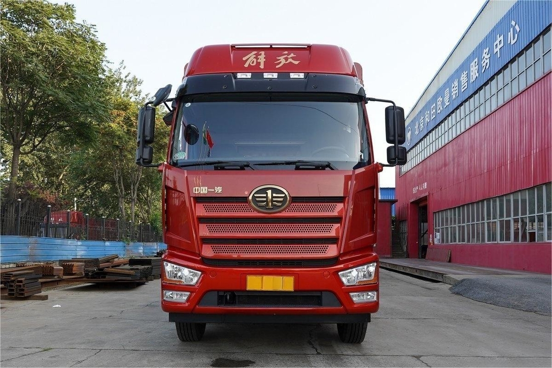 FAW Jiefang Truck Single-row and Half-seat 260HP Diesel a 8 velocità 4X2 6.75m Fence Truck
