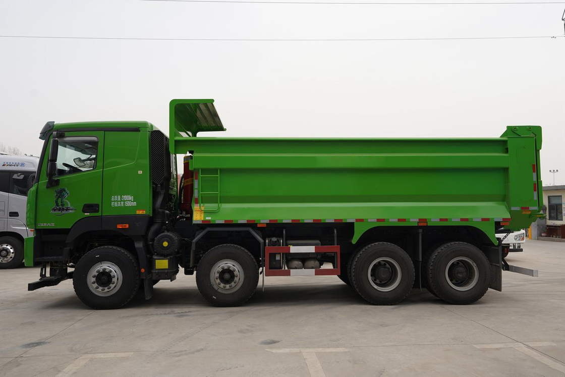 Foton Auman GTL Dump Truck 490HP 8X4 AMT 12 velocità automatica 6.8m Rear Dump 360-Degree Imaging