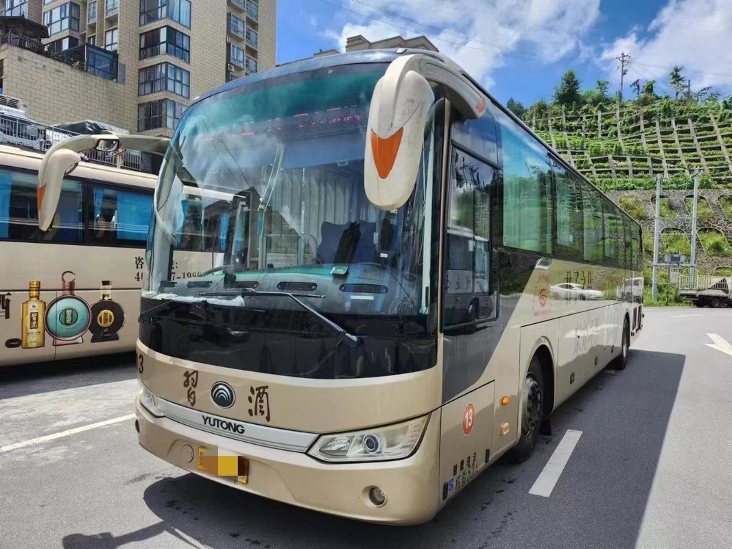 Autobus turistico di seconda mano 52 posti 2020 Anno Yutong Shuttle Bus ZK6125 Champagne Color
