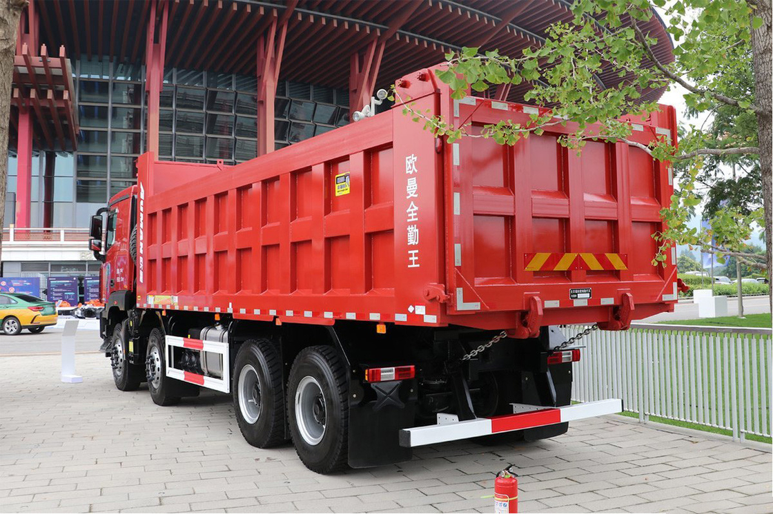 Foton Dump Truck 15 tonnellate 580 cavalli 8X4 7.6M Corpo rosso doppio asse posteriore Casella di carico a forma di U