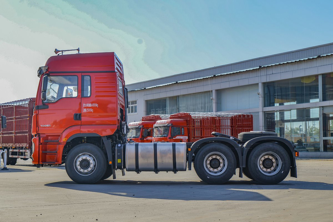 Deflettore del tetto alto sospensione a quattro punti airbag sedile 430HP 6*4 M3000s Shacman camion trattore