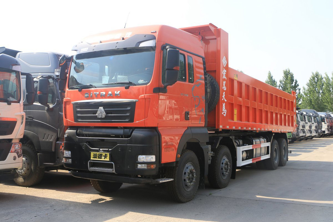 SITRAK G7H Modello Buona aria condizionata 540 CV 8X4 8,4m Sinotruk Dump Truck Grid U-Type Cargo Box