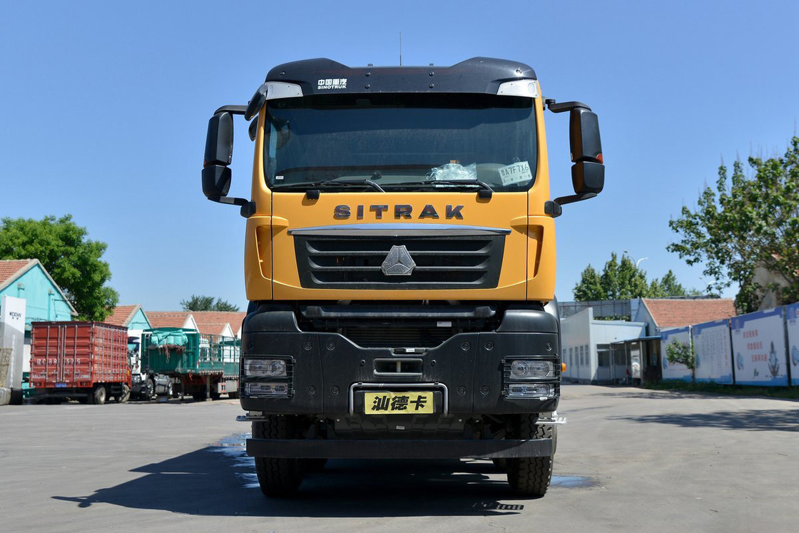 SITRAK Camion-trattore G7W Camion pesante Diesel 400 CV 8X4 6,8 m Corpo giallo Dump posteriore Sinotruk
