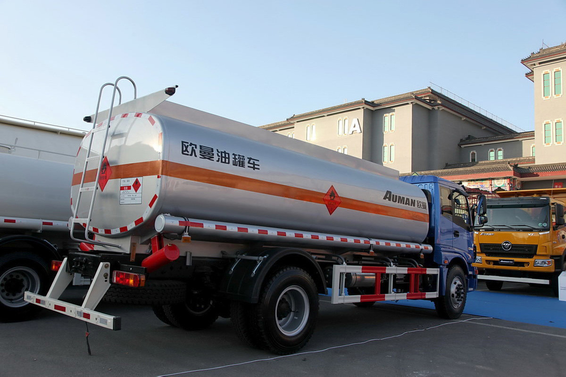 Foton Oil Tanker Truck Auman BJ5163 EXT Serie 3 Diesel 210HP 4X2 8T Sedile a fila singola