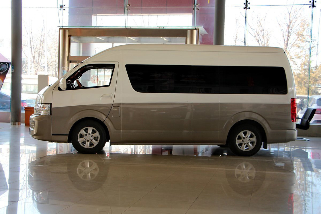 Usato Jinbei Hiace L 2020 Luxury Gasoline RWD Manuale 5 velocità 139HP 2.4L 14 posti camion commerciale