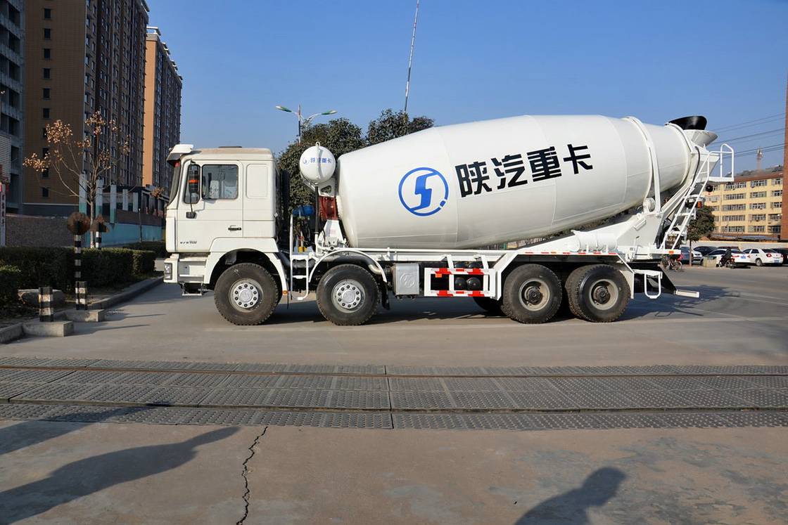Shaanxi Automobile Heavy Truck Delong F3000 375HP 8X4 Sedile principale idraulico