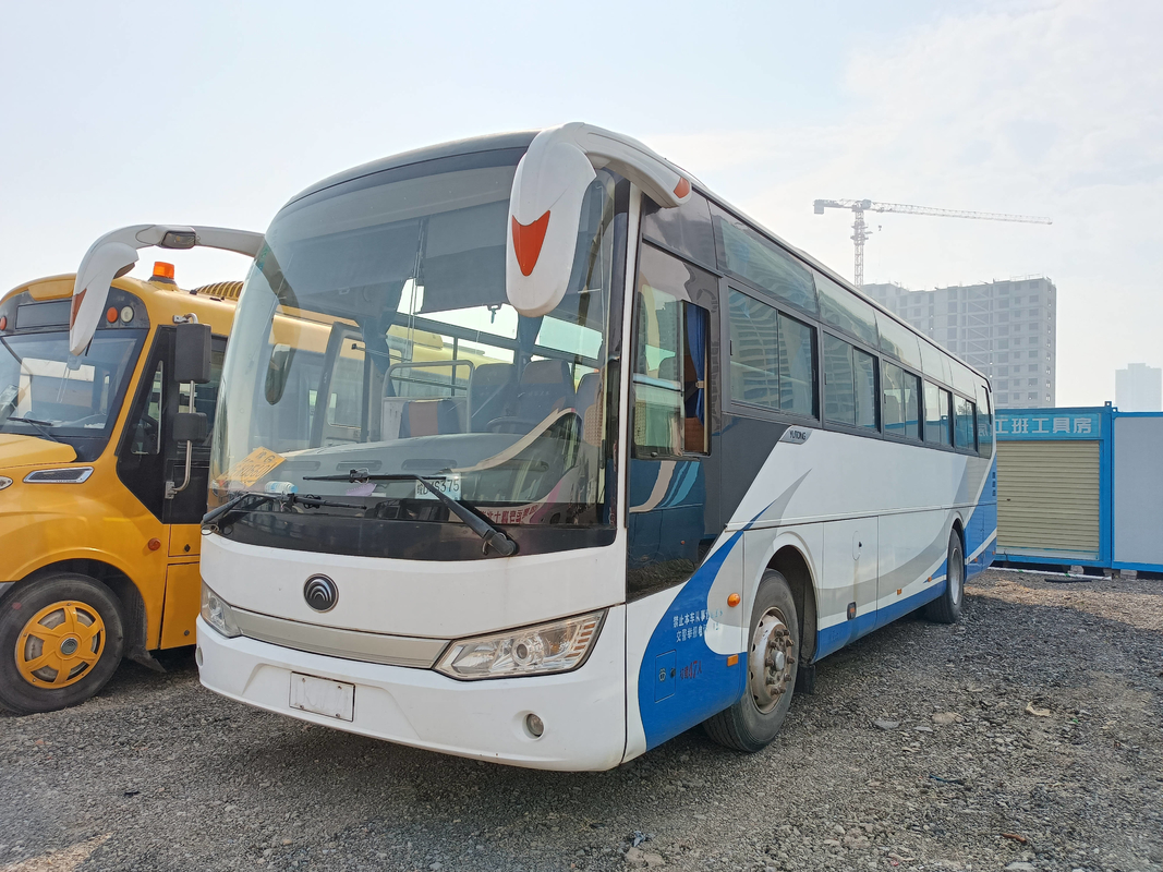 Utilizzo dell'autobus in Africa Youngtong ZK6115 Doppia porta finestra scorrevole 47 posti Motore diesel A/C