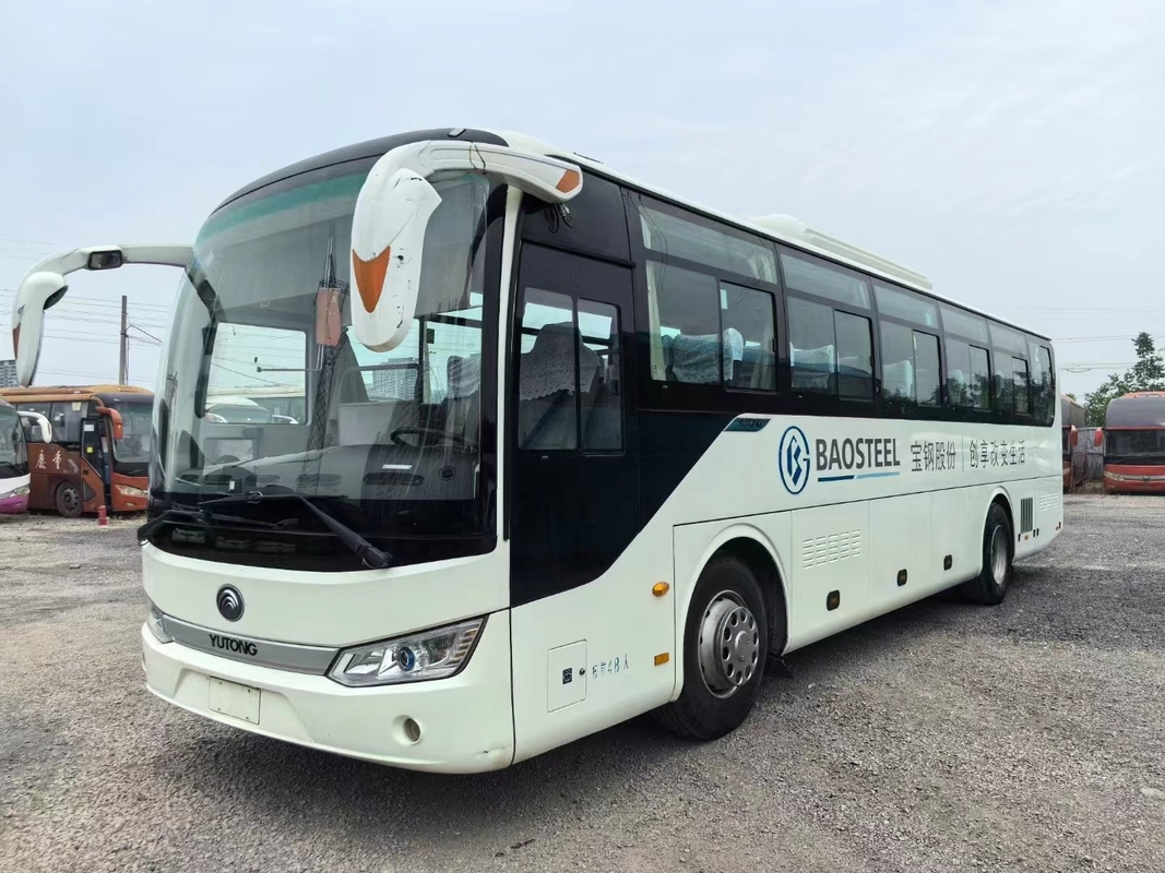 Autobus elettrico in vendita 48 posti Cina Autobus Yutong ZK6115 Foglia Primavera 2017 Anno 300KM Per carica