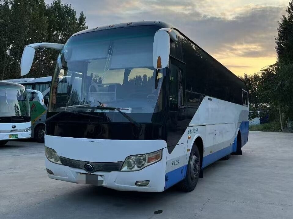 Autobus e pullman utilizzati 59 posti Yutong Bus 3*2 posti Disponibilità aria condizionata Uso in Africa