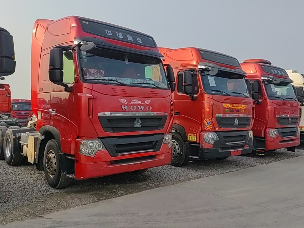 Howo T7H Cavallo a testa di cavallo 50 tonnellate Weichai 440 CV Potente motore