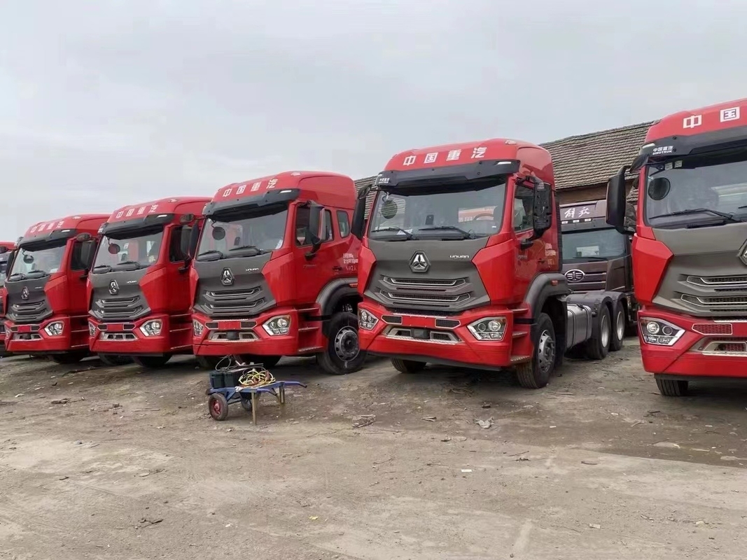 Camion usato Unità trattore Sinotuck Hohan 6*4 modalità di guida 10 ruote Motore diesel 460 CV LHD