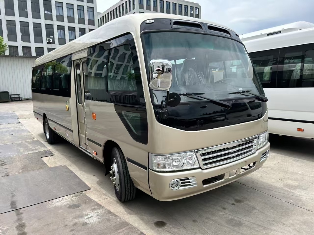 Cina Minibus 30 posti Cummins Motore Diesel A/C Nuovo LHD Euro 2 Emissioni Usato in Ghana