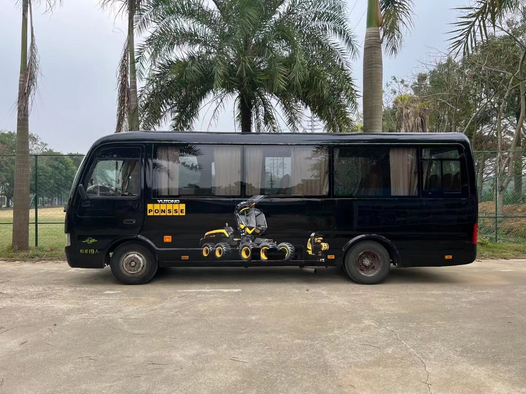 Minibus usato in vendita Yutong ZK6708D Motore anteriore Diesel Coaster Bus 19 posti 2 + 1 posti Disponibilità