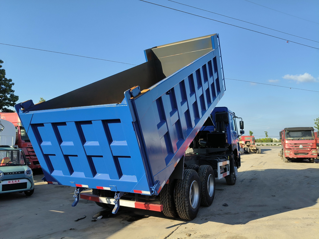 Dumpper Truck Tipper 420HP Sinotruk Howo 6*4 Drive Mode Leaf Spring Sands Transport LHD