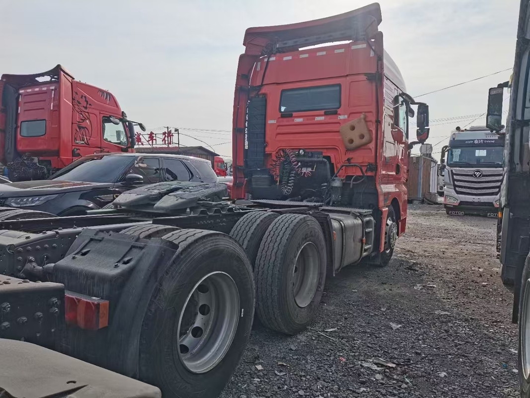 Prime Mover Head Traktor Truck 10 pneumatici Sinotruk SITRAK 2022 Anno 480hp Ritardatore idraulico