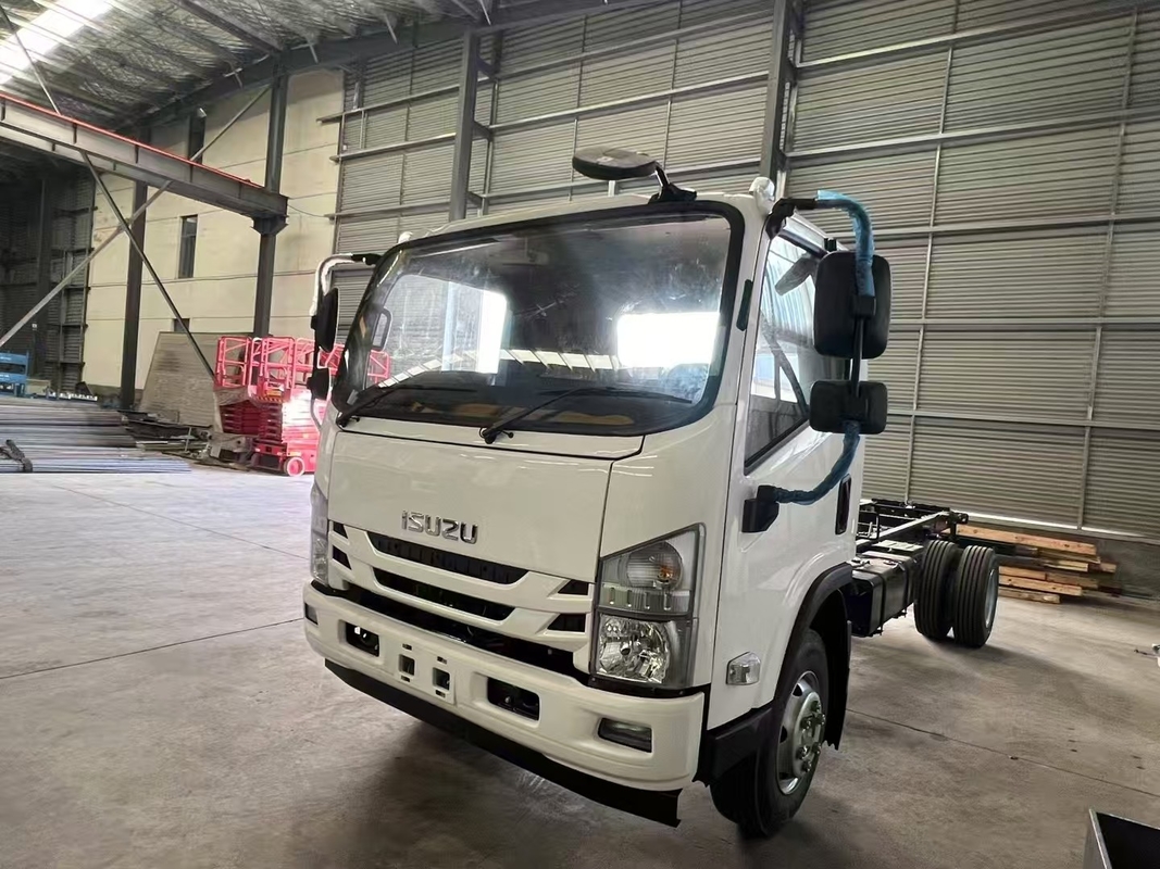 Camion ISUZU Chassis KV100 KV600 700P Modello Nuovo Camione In Vendita Custom Box Manuale Disponibile