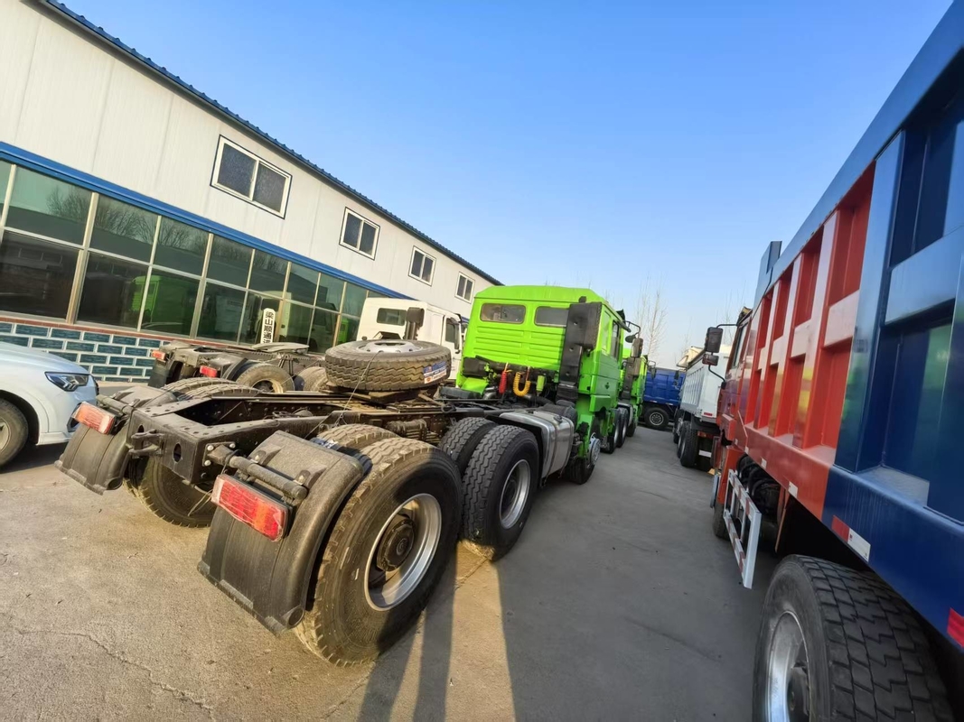 Camion Shacman F3000 Camion potente 380hp 6*4 Drive Mode 10 Pneumatico in cattiva strada