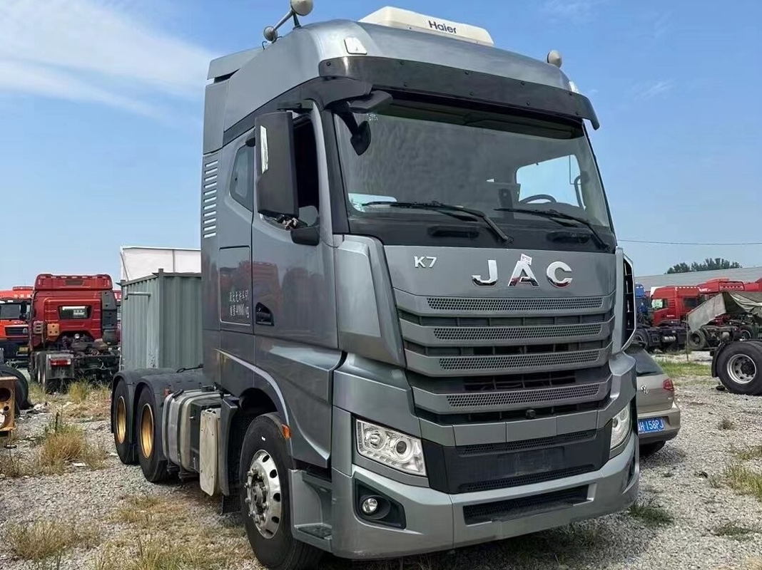 Camioni per la testa di trattore per JAC K7 Trasmissione automatica ZF 540hp con portacomandi 6*4