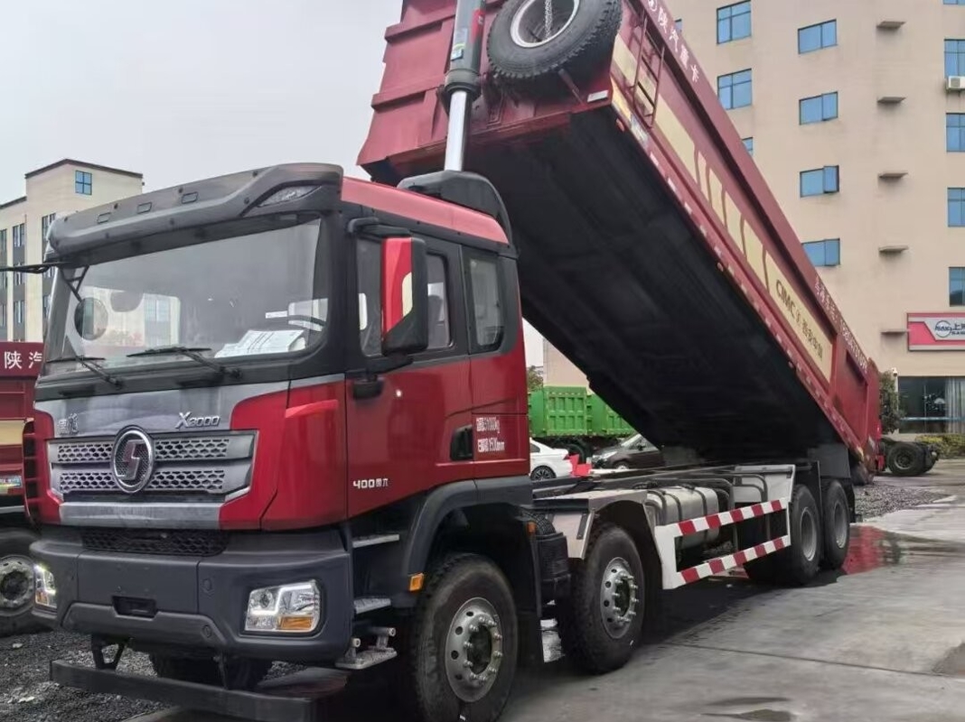 Camion per scarichi minieri usato Shacman Weichai 430 CV sollevamento anteriore 8*4 modalità di guida 12 pneumatici Lhd 50 tonnellate carico