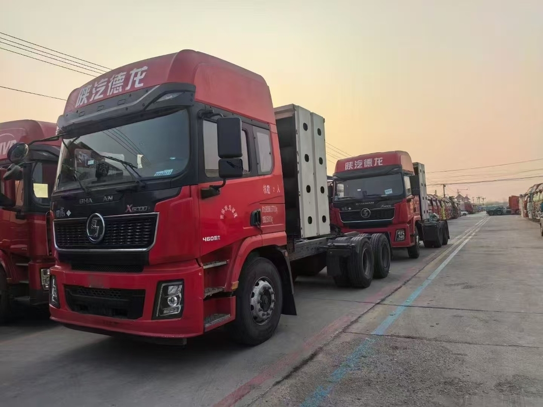Camion a gas naturale automatico usato X5000 con 10 ruote Motore Weichai GNC 460 CV 2023 Trasporto pesante