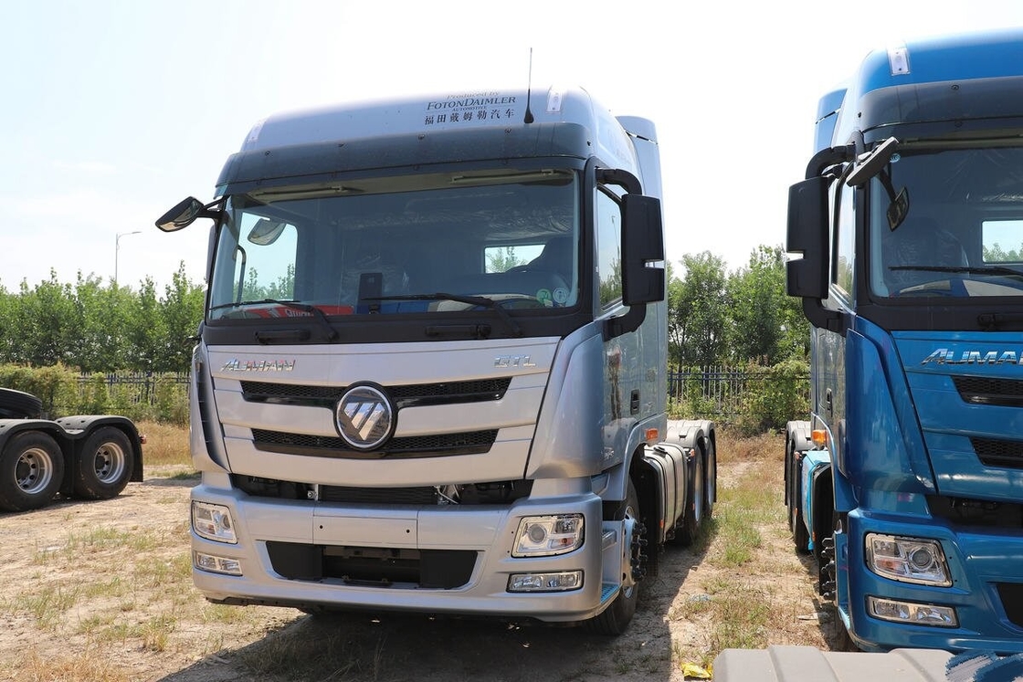 Motore 6x4 Foton Auman Argento Euro 6 Emissioni Trasporto a lungo raggio