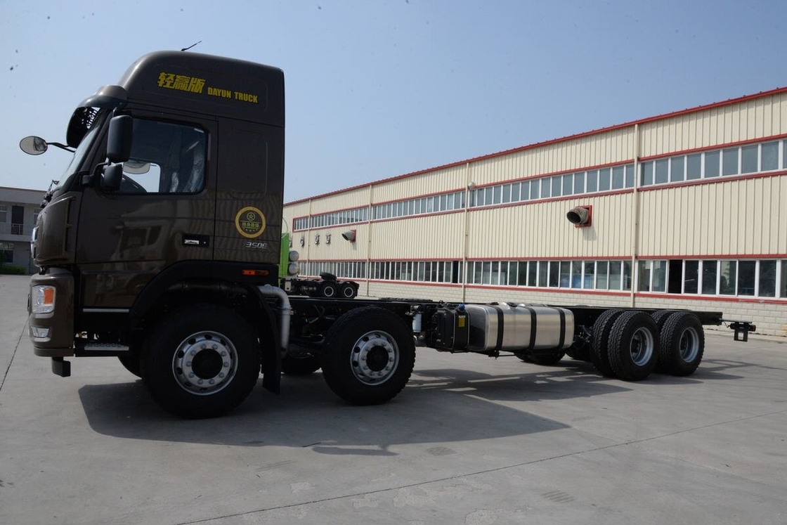 Camion di carico pesante usato Chassis in vendita Dayun N8e 8×4 Drive Mode 350hp Camion di carico di seconda mano