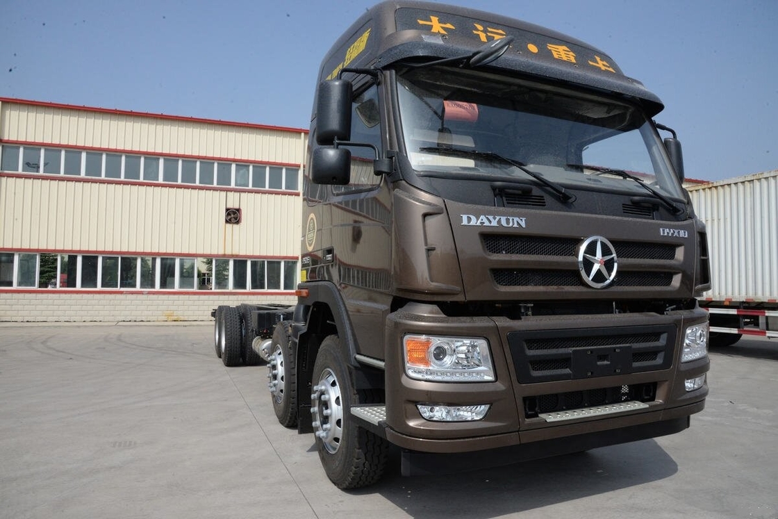 Camion di carico pesante usato Chassis in vendita Dayun N8e 8×4 Drive Mode 350hp Camion di carico di seconda mano