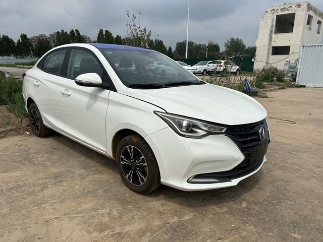 Changan Alsvin 2019 Usata Economica Automatica e Auto per Famiglie Piccole con Berlina a Benzina per l'Esportazione