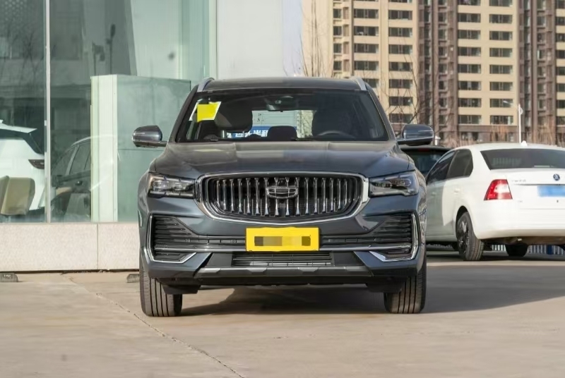Nuovo SUV Geely 2025 Anno 2WD Benzina Auto Durevole Potente Auto Ideale Con Colore Personalizzato