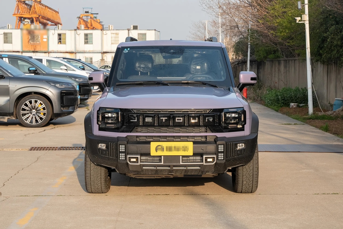 SUV compatto Chery Jetour Traveller 2.0td Awd 2025, conveniente, con motore a benzina, SUV compatto di lusso dalla Cina
