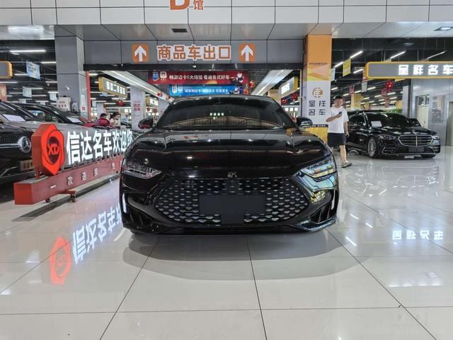 BYD Han DM 2024 DM-i Honor Edition 121km Premium Edition Famiglia SUV E affidabile budget SUV Per l'esportazione