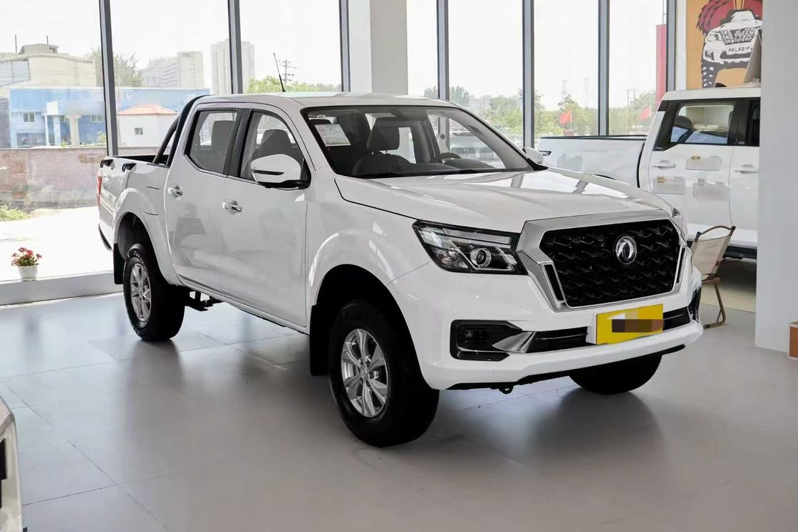 Nuovo pick-up di Dongfeng 5 Diesel 4WD cabina doppia estesa affidabile duraturo comodo camion