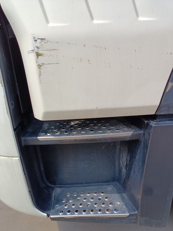 Howo T7H 6*4 Drive Mode 440hp Migliori marche cinesi di trattori