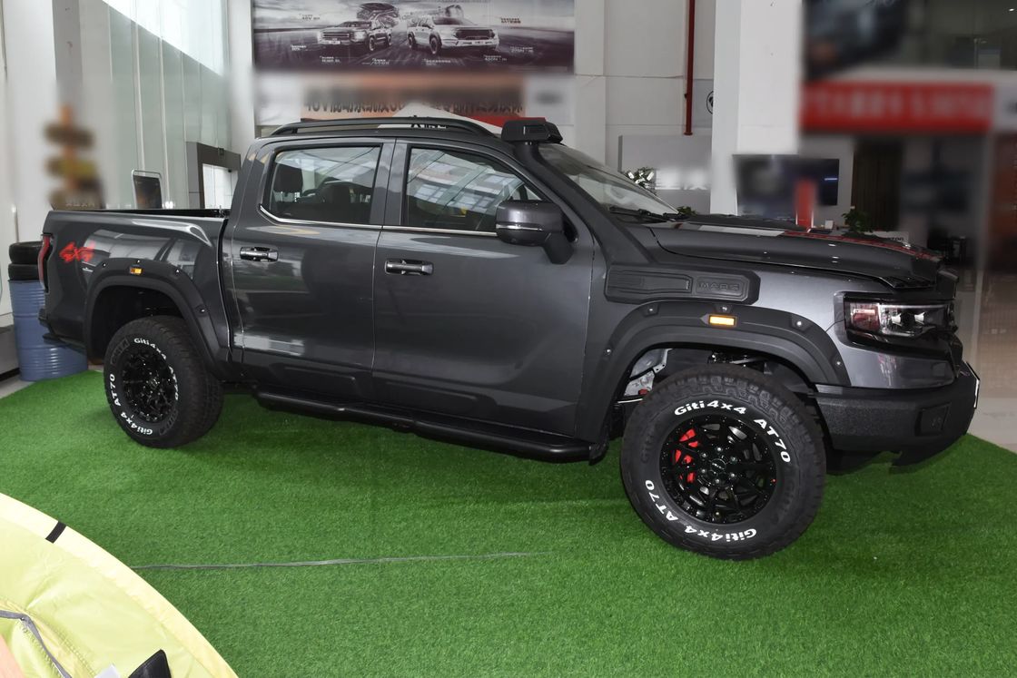 Nuovo FOTON Mars 9 2024 di lusso 2.0T Benzina 4WD Pickup Euro 6 Doppia Cabina Per Esportazione per Uso Familiare