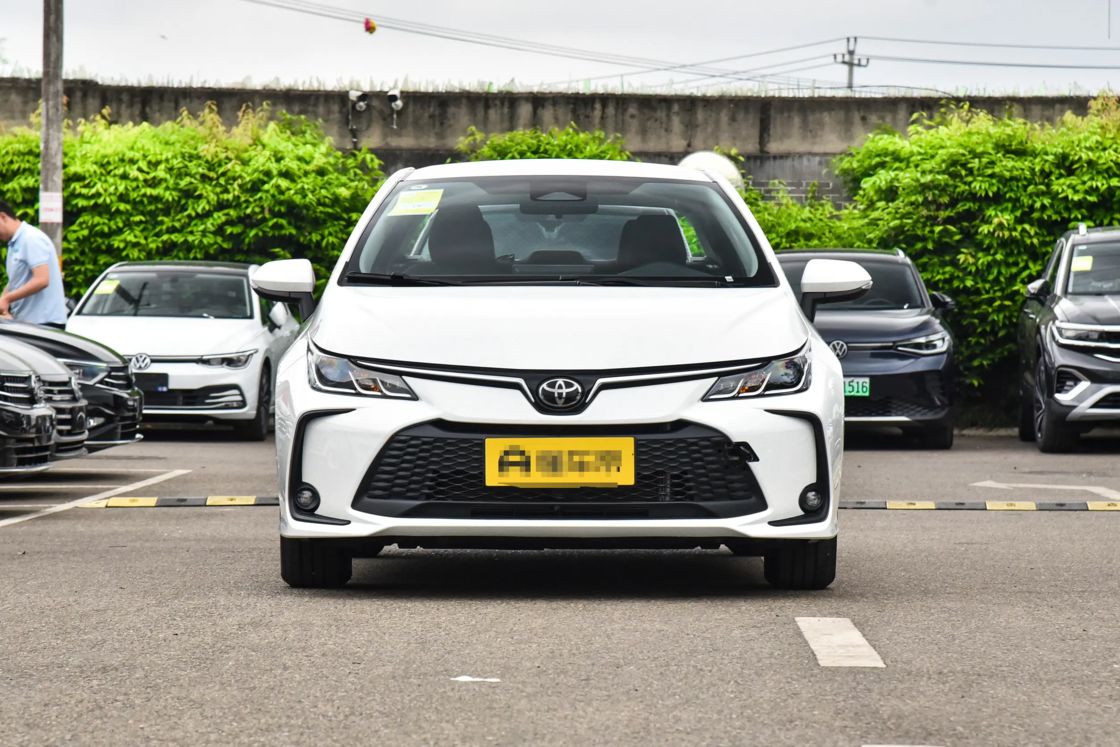 Affordable Nuova Toyota Corolla 2024 1.2T Benzina 2WD Euro 6 Per l'esportazione per uso familiare