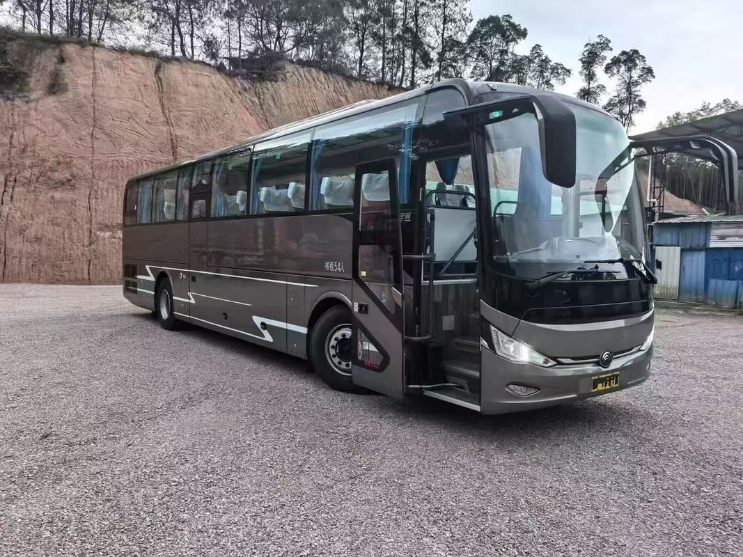 ZK6127 Yutong Used Passenger Bus 2023 54 posti 2+3 Disponibilità un-porta a guida sinistra Autobus di lusso
