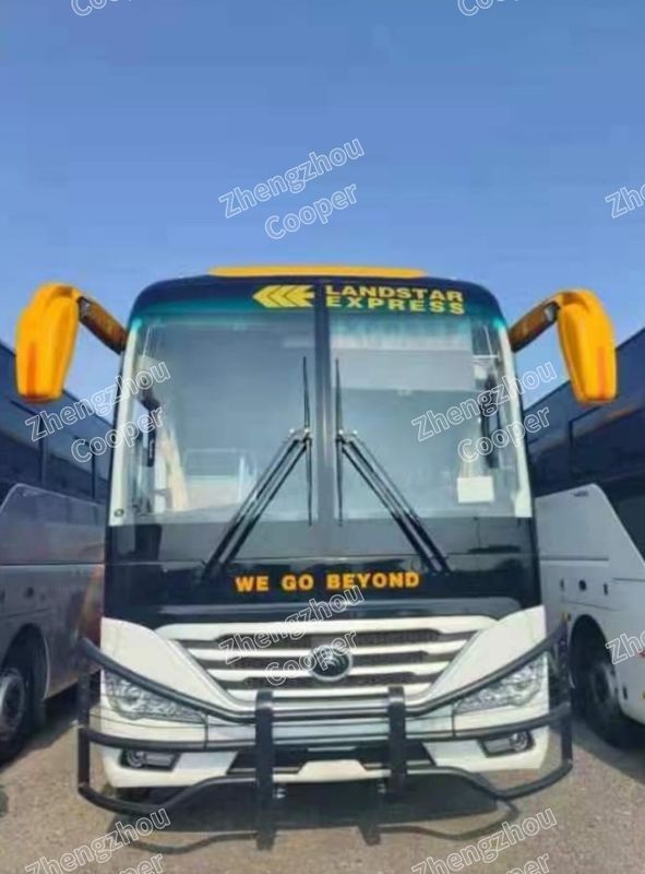 ZK6120D Yutong Marca Nuovo Autobus Passeggeri 2025 67 Posti Configurazione 2+3 Motore Cummins Due Porte Passeggeri e 1 Porta Autista Guida a Destra Autobus di Lusso