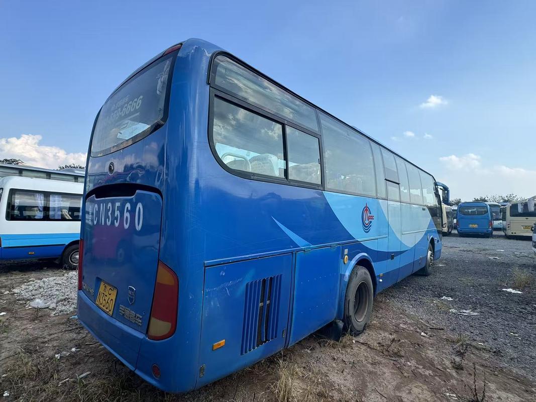 47 Seats 2021 Year Used Yutong Bus ZK6107 Diesel Engine RHD LHD Driver Steering Luxury Bus
