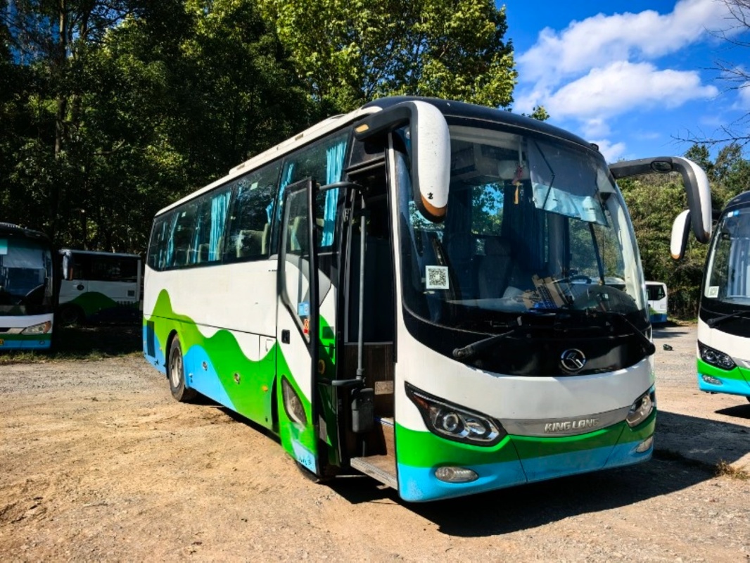 Used Kinglong Bus 39 Seater Luxury Leafspring Suspension Weichai Engine School Tour Bus Interurban Coach