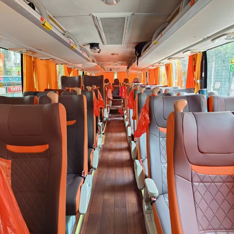 Diesel di seconda mano 12m Yutong Autobus 55 posti Weichai Tour Aeroporto Chiesa Scuola di trasloco Interurbano Autobus interurbani RHD/LHD