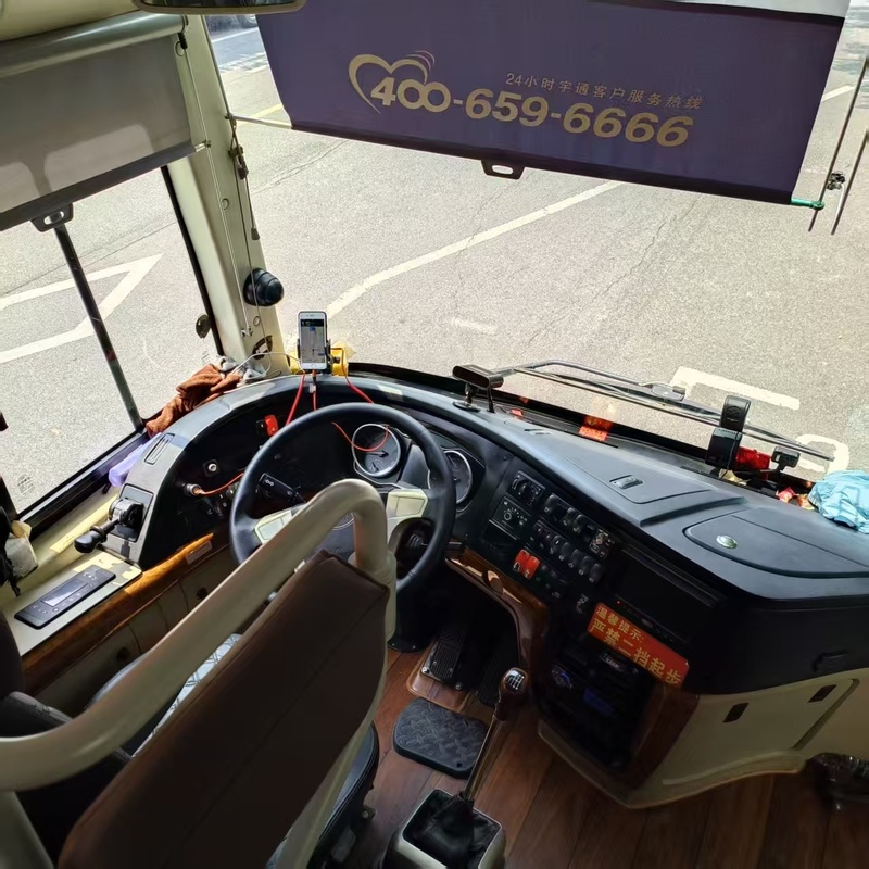 Diesel di seconda mano 12m Yutong Autobus 55 posti Weichai Tour Aeroporto Chiesa Scuola di trasloco Interurbano Autobus interurbani RHD/LHD