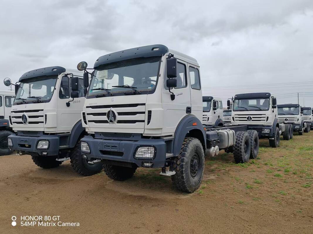 Nuovo Bei-ben trattore camion trattore 10 ruote Weichai motore Lhd/Rhd Africa prezzo