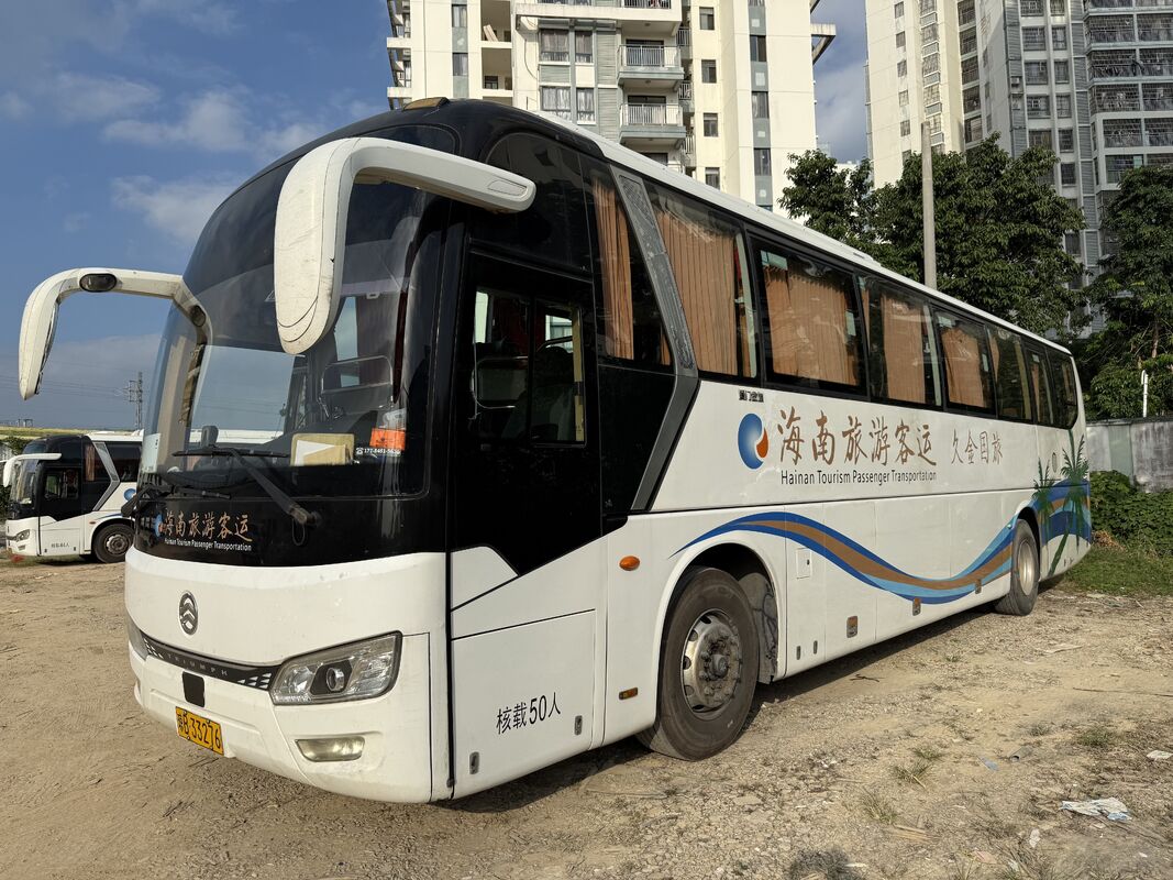 Autobus Kinglong Diesel Usato 50 Posti Lusso Sospensioni a Balestra Motore Weichai, Autobus per Tour Scolastici e Trasporto Pendolari