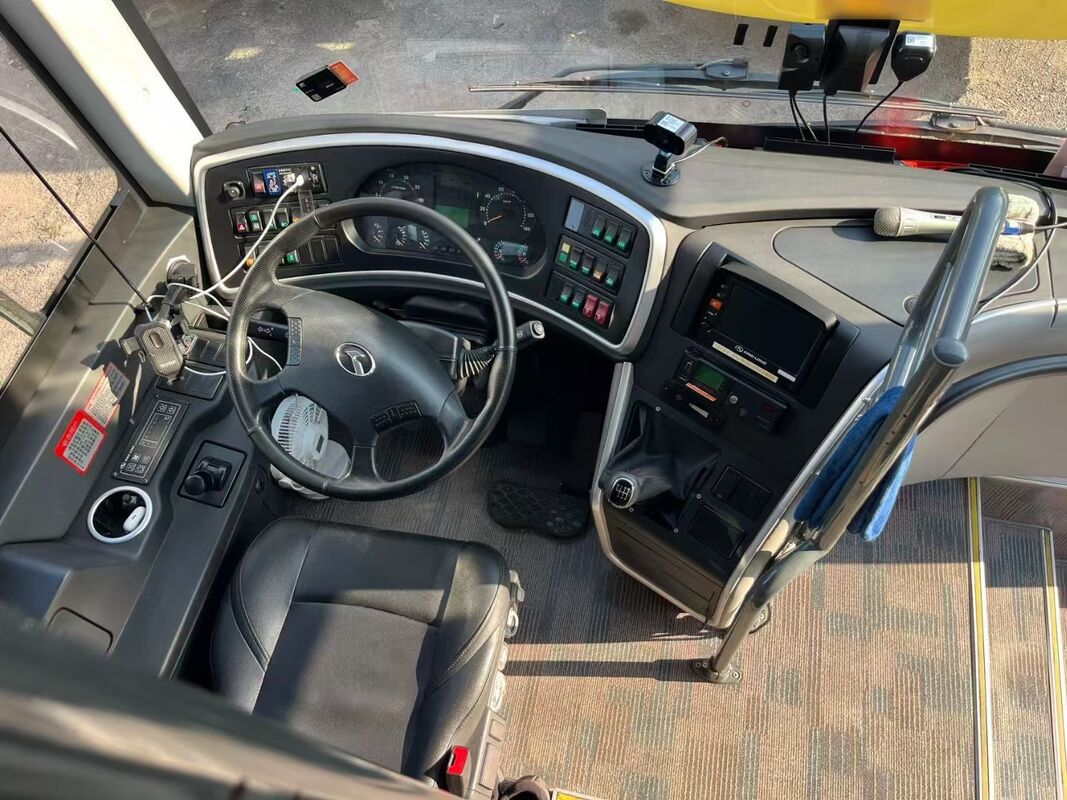 Autobus Kinglong Diesel Usato 50 Posti Lusso Sospensioni a Balestra Motore Weichai Tour Scolastici e Trasporto Interurbano